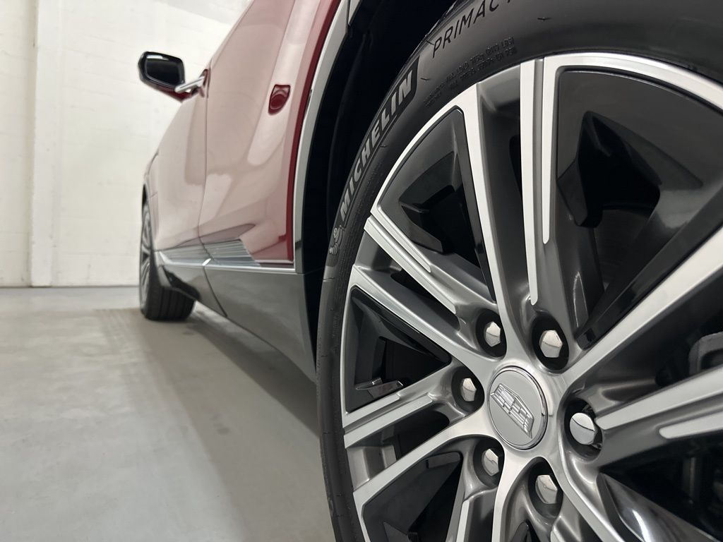 2024 Cadillac LYRIQ Luxury 1 - Photo 20