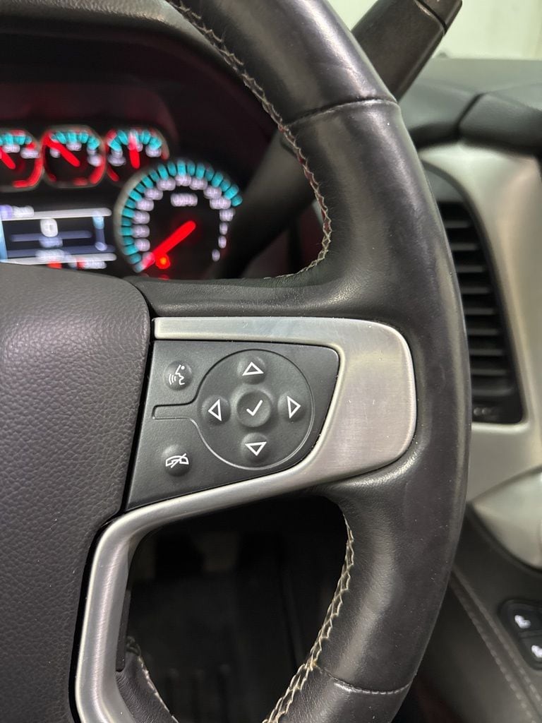 2020 GMC Yukon SLT - Photo 19