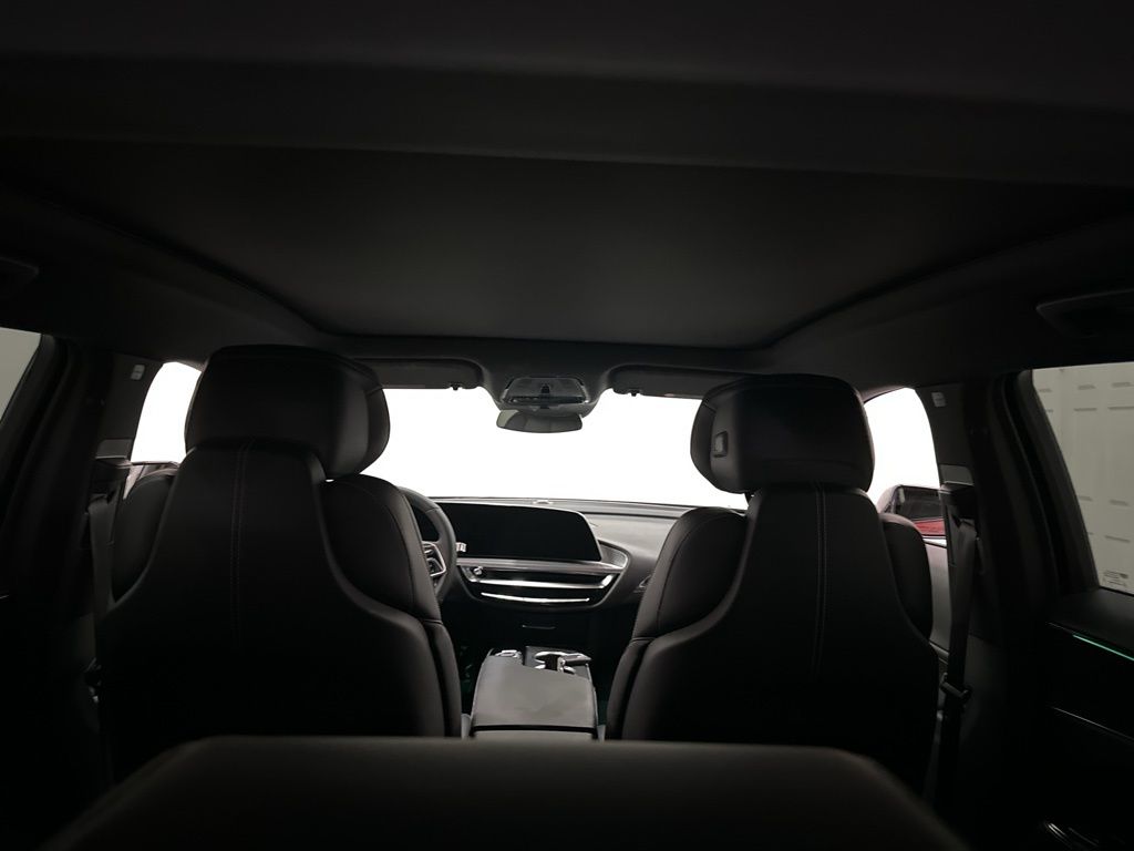 2024 Cadillac LYRIQ Luxury 1 - Photo 16