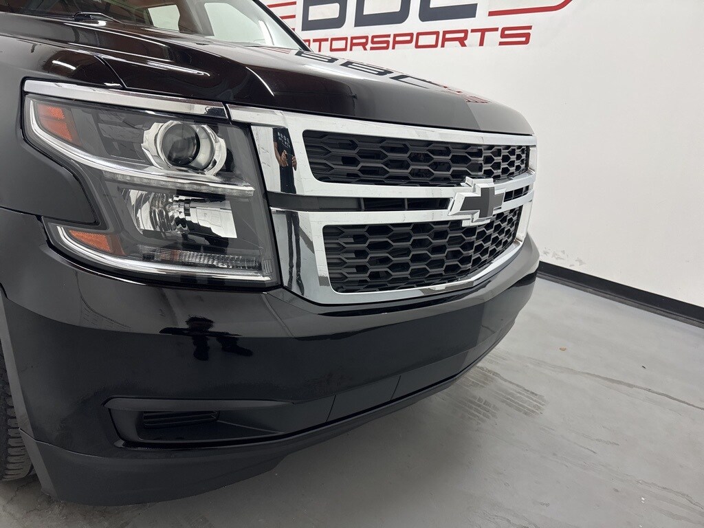 2020 Chevrolet Tahoe LT photo 2