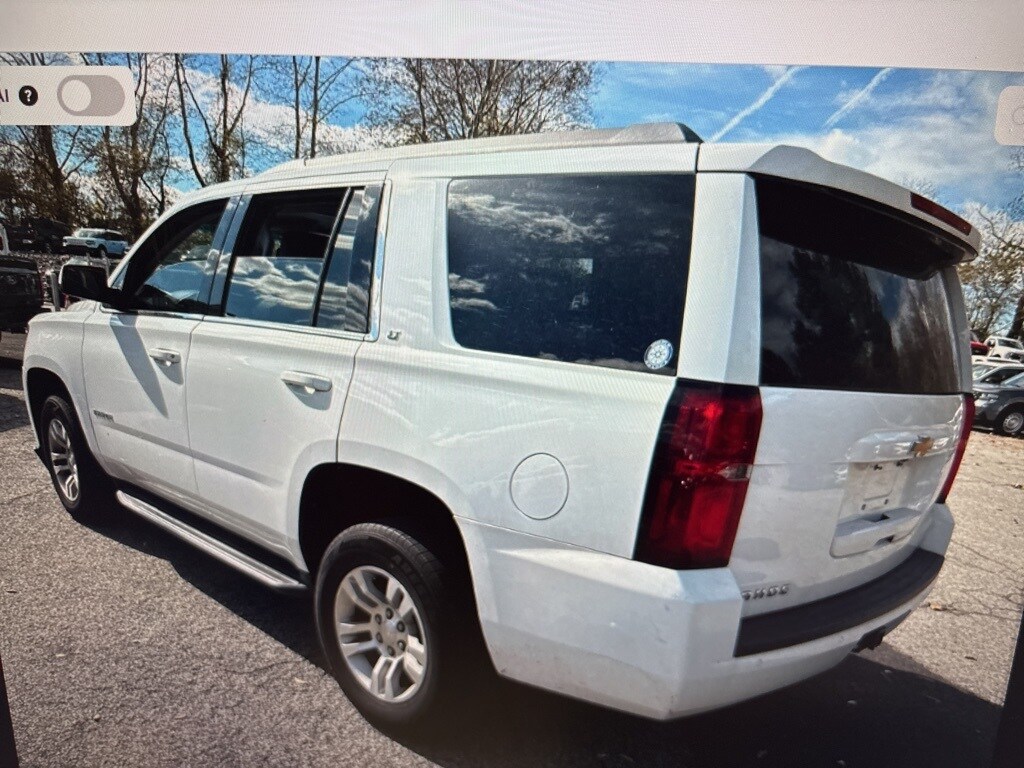 2019 Chevrolet Tahoe LT photo 3
