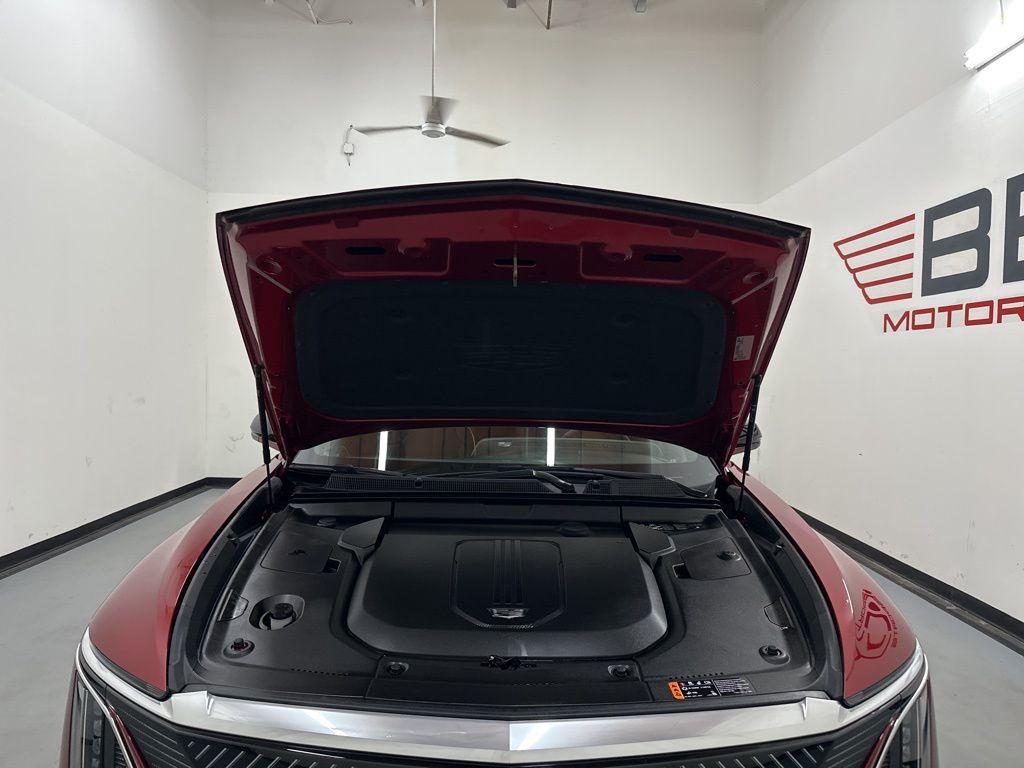 2024 Cadillac LYRIQ Luxury 1 - Photo 5