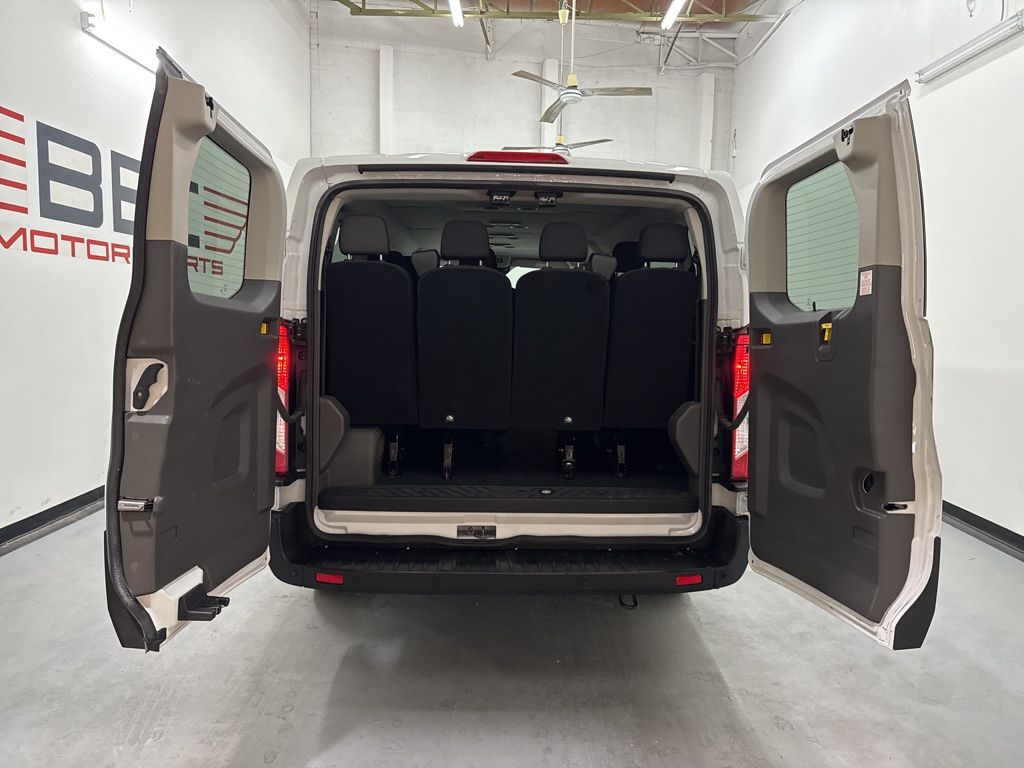 2021 Ford Transit Passenger Van XLT - Photo 14