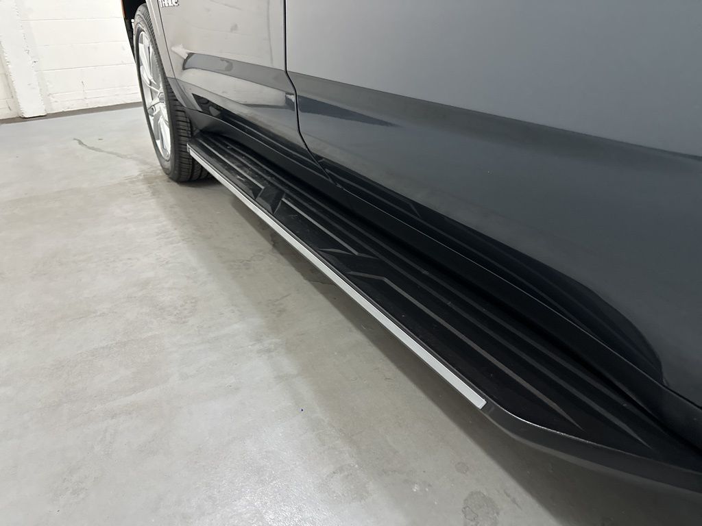 2021 Chevrolet Tahoe LS - Photo 15