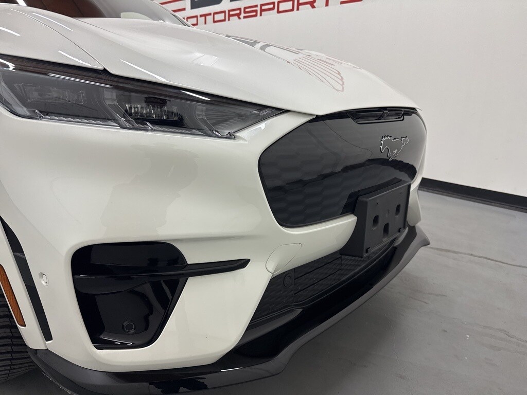 2023 Ford Mustang Mach-E GT photo 2