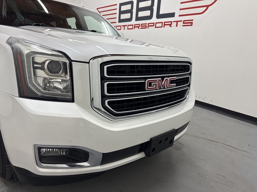 2019 Gmc Yukon SLT photo 2