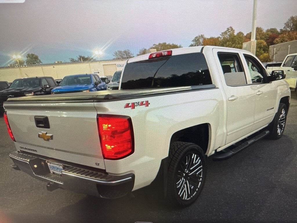 2018 Chevrolet Silverado 1500 LT1 photo 3