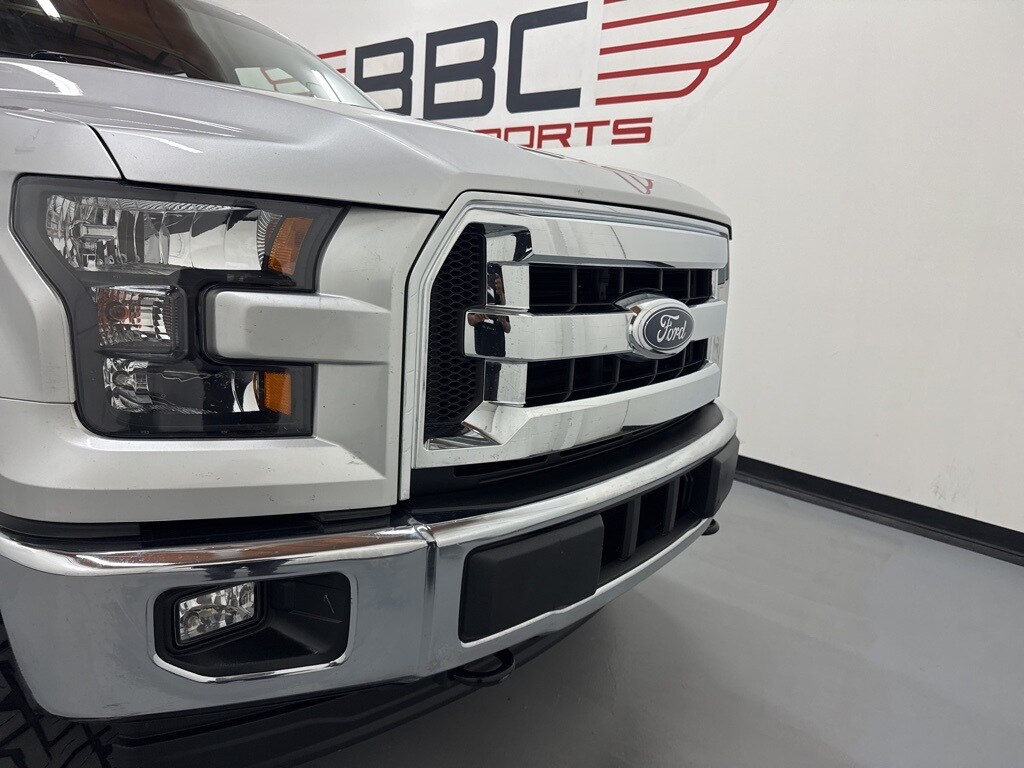 2017 Ford F-150 XLT photo 2