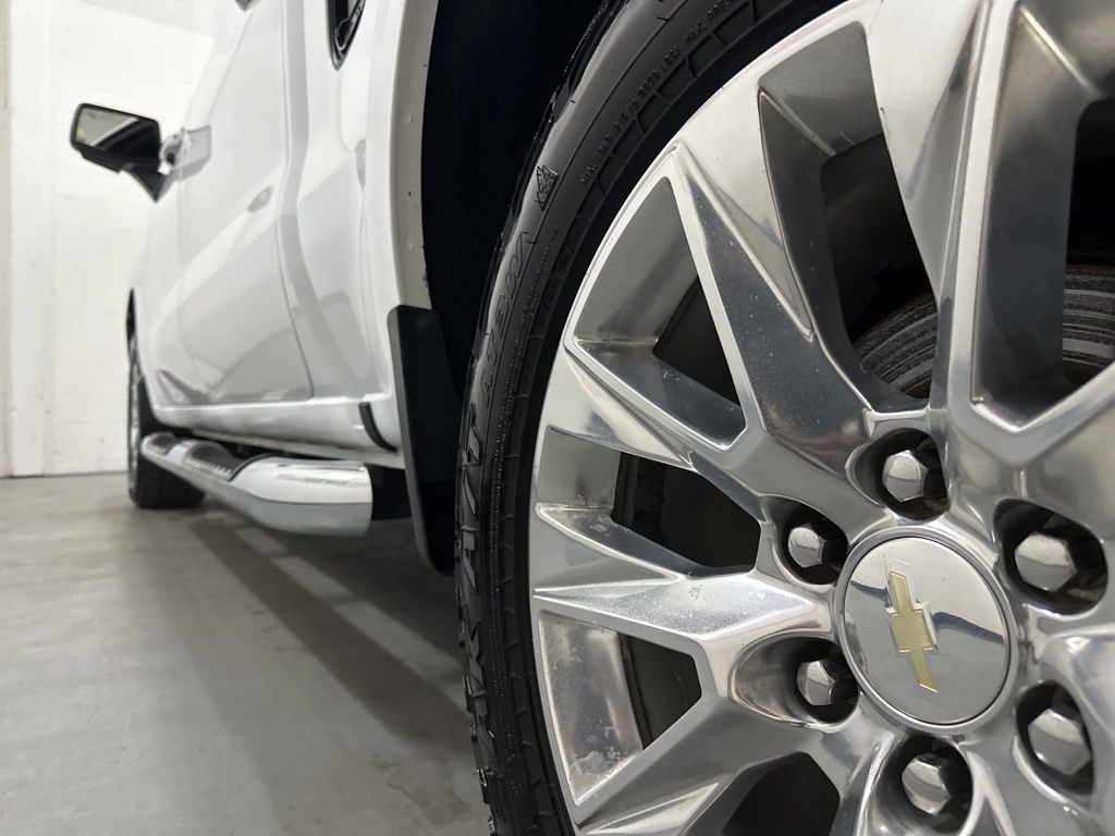 2021 Chevrolet Silverado 1500 LTZ - Photo 19