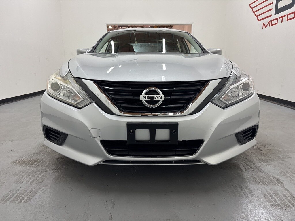 2018 Nissan Altima 2.5 S photo 4