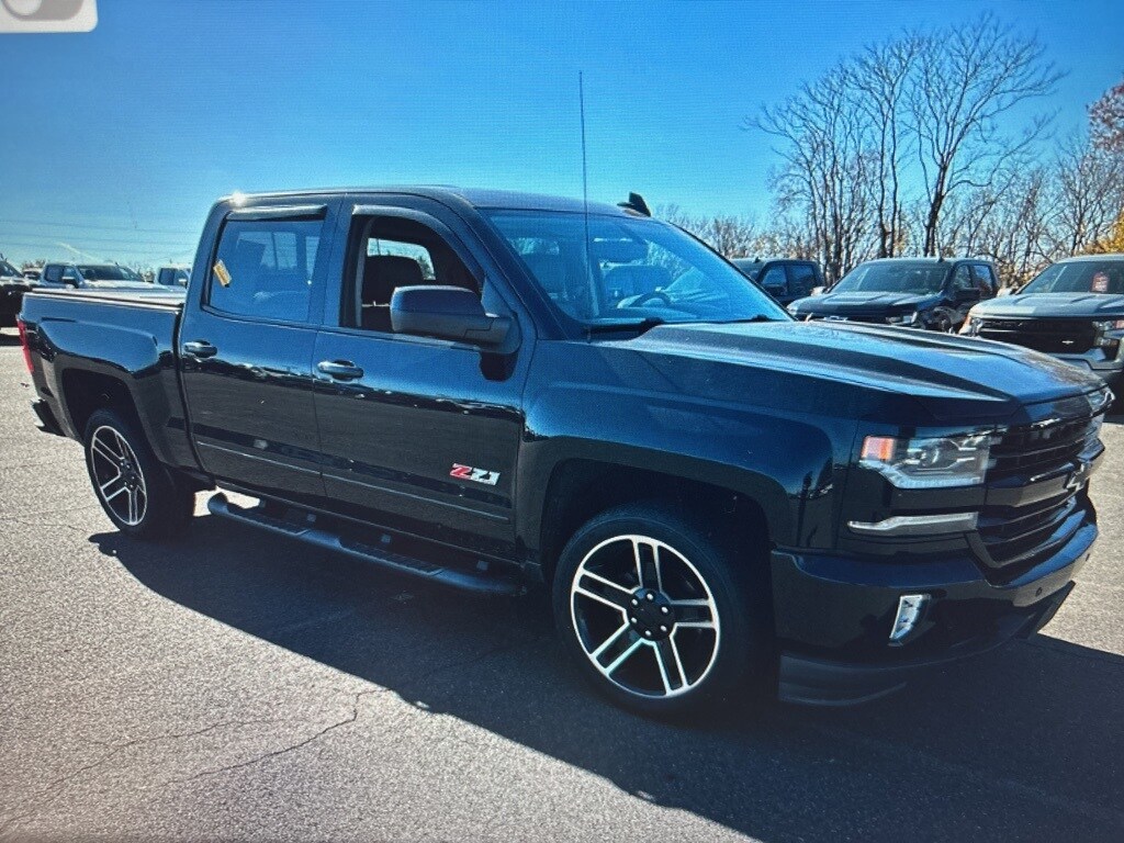 2016 Chevrolet Silverado 1500 LTZ Midnight Edition photo 2