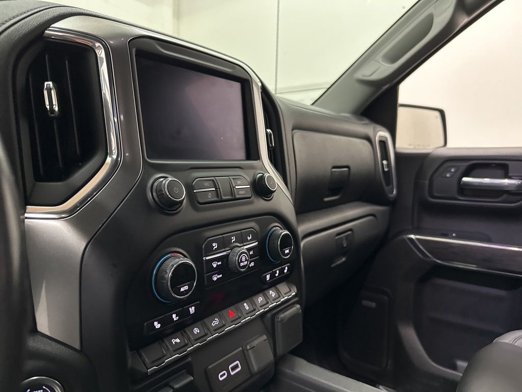 2021 Chevrolet Silverado 1500 LTZ - Photo 33