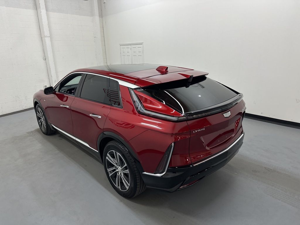 2024 Cadillac LYRIQ Luxury 1 - Photo 18