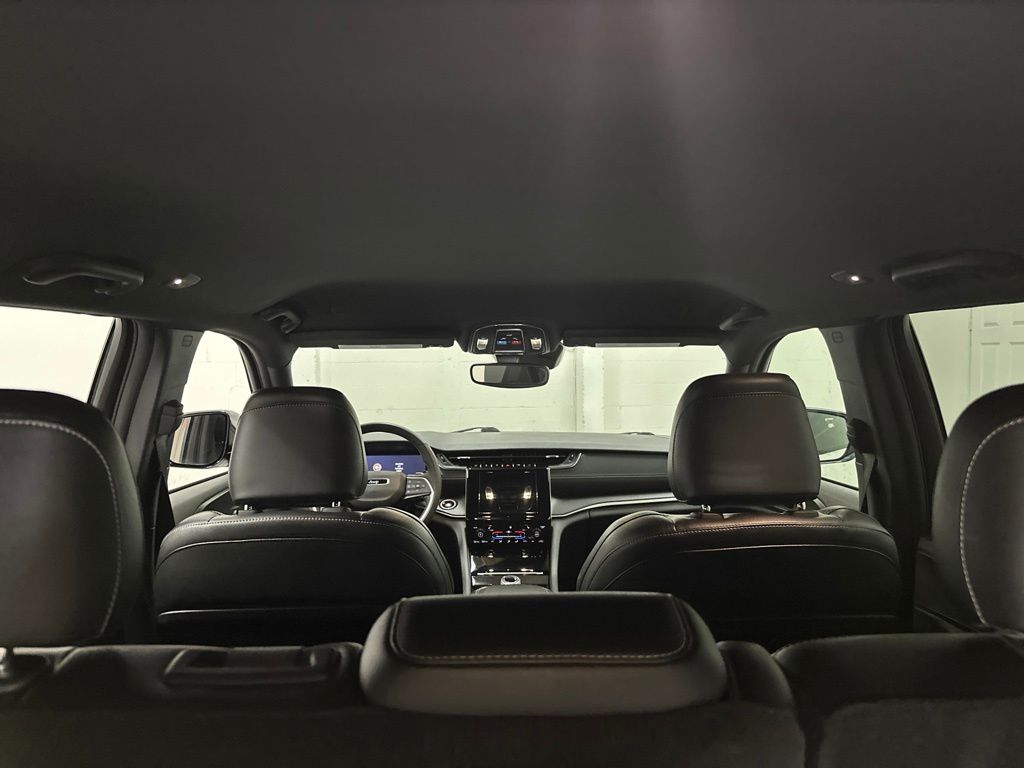 2024 Jeep Grand Cherokee Altitude - Photo 15