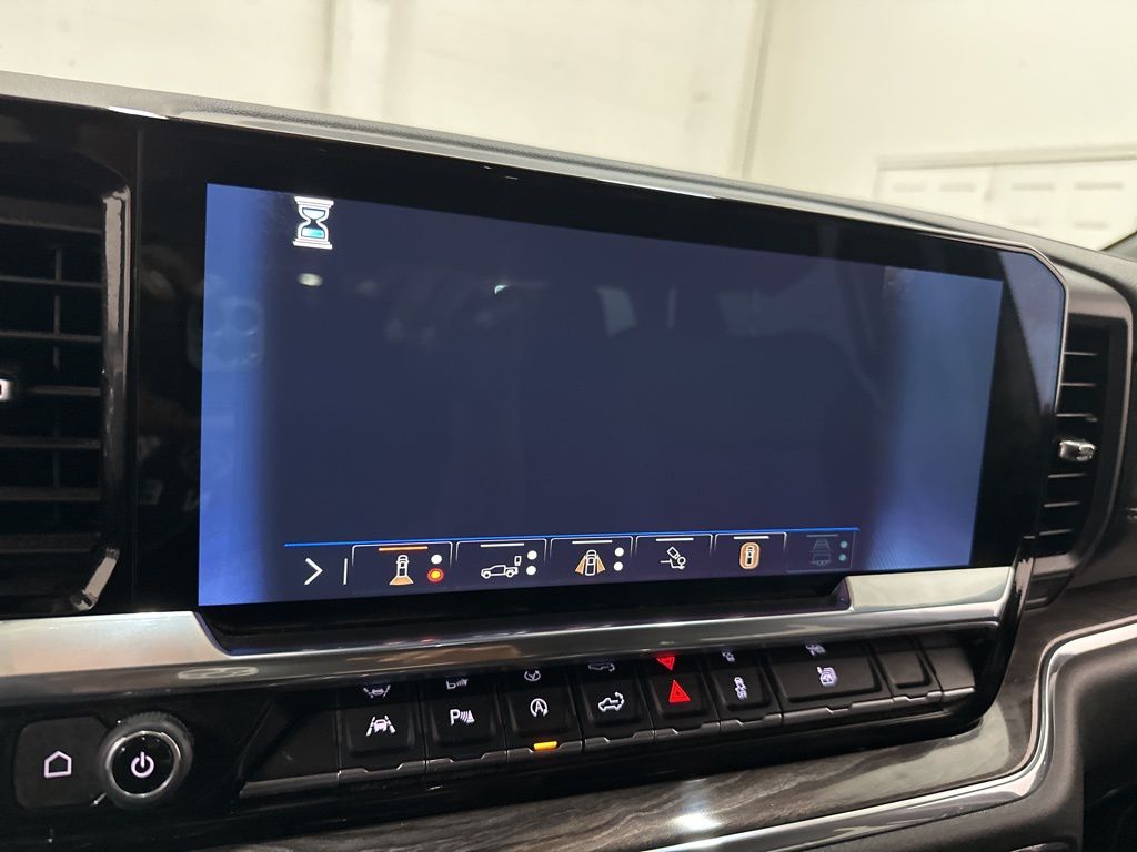 2024 Chevrolet Silverado 1500 LTZ - Photo 47