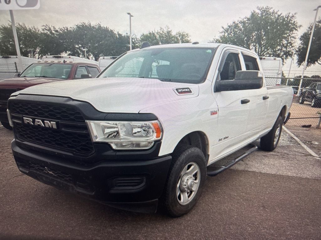 2019 RAM 3500 Tradesman Crew Cab LWB's photo