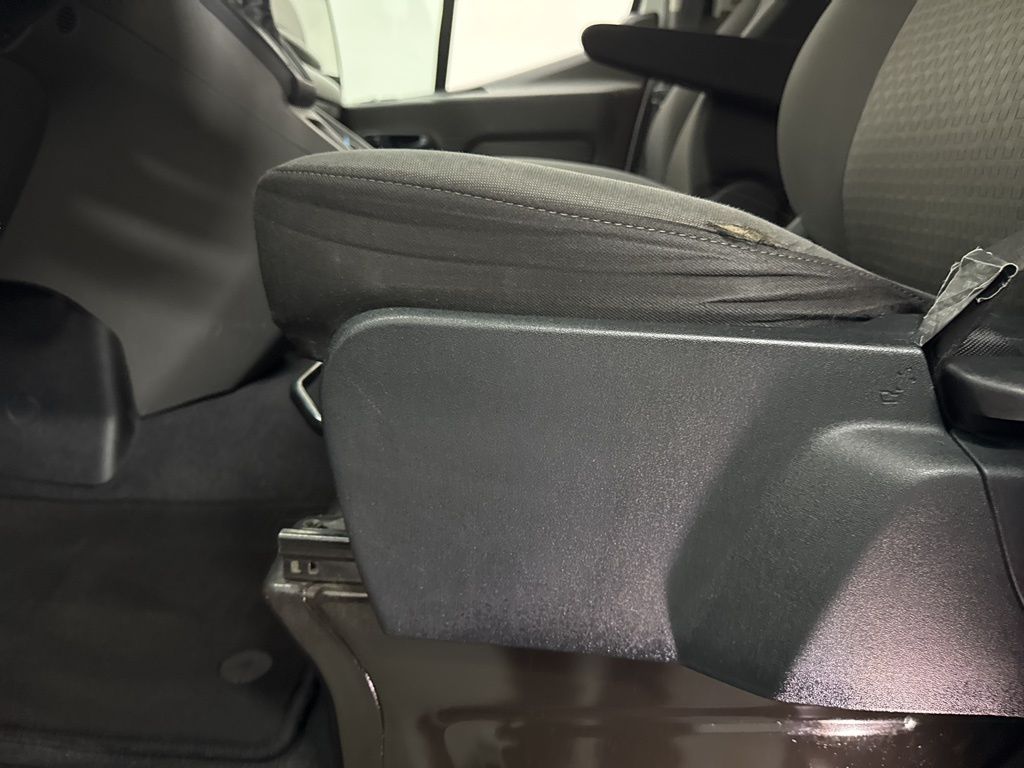 2021 Ford Transit Passenger Van XLT - Photo 35