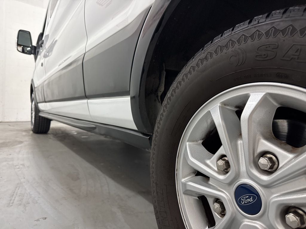 2021 Ford Transit Passenger Van XLT - Photo 20