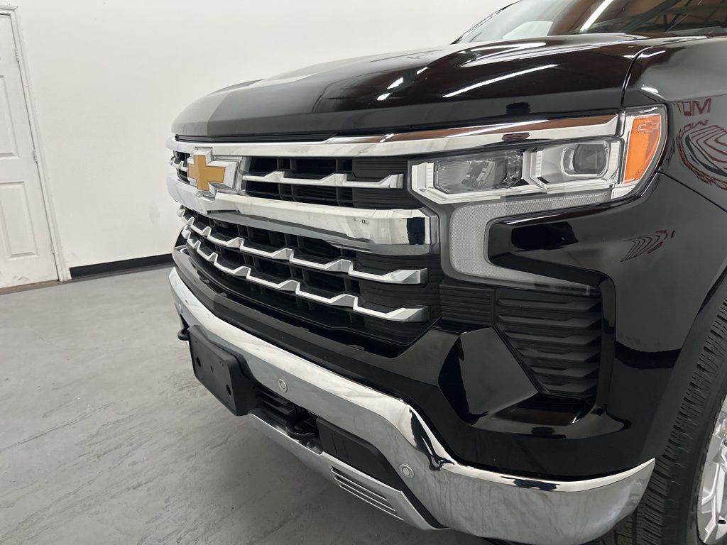 2024 Chevrolet Silverado 1500 LTZ - Photo 24