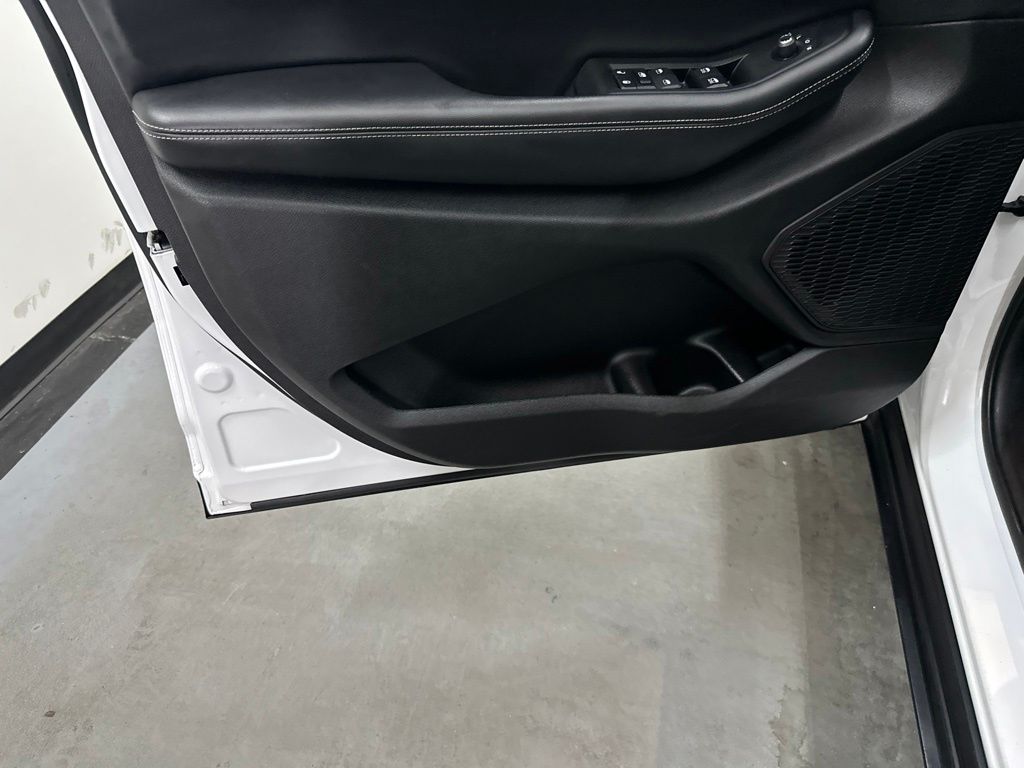 2024 Jeep Grand Cherokee Altitude - Photo 38