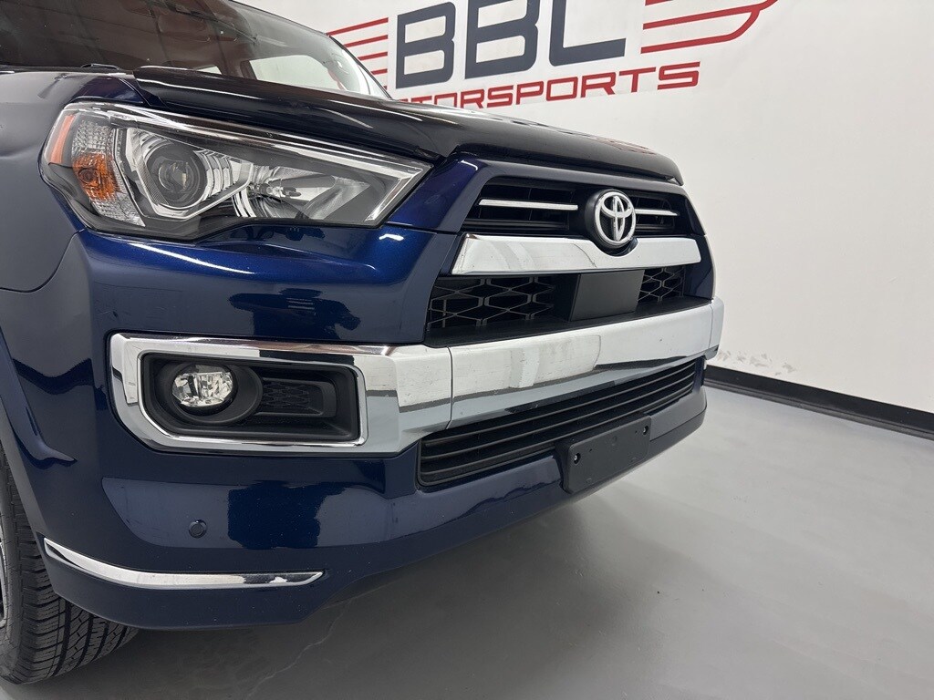 2021 Toyota 4Runner Limited photo 2