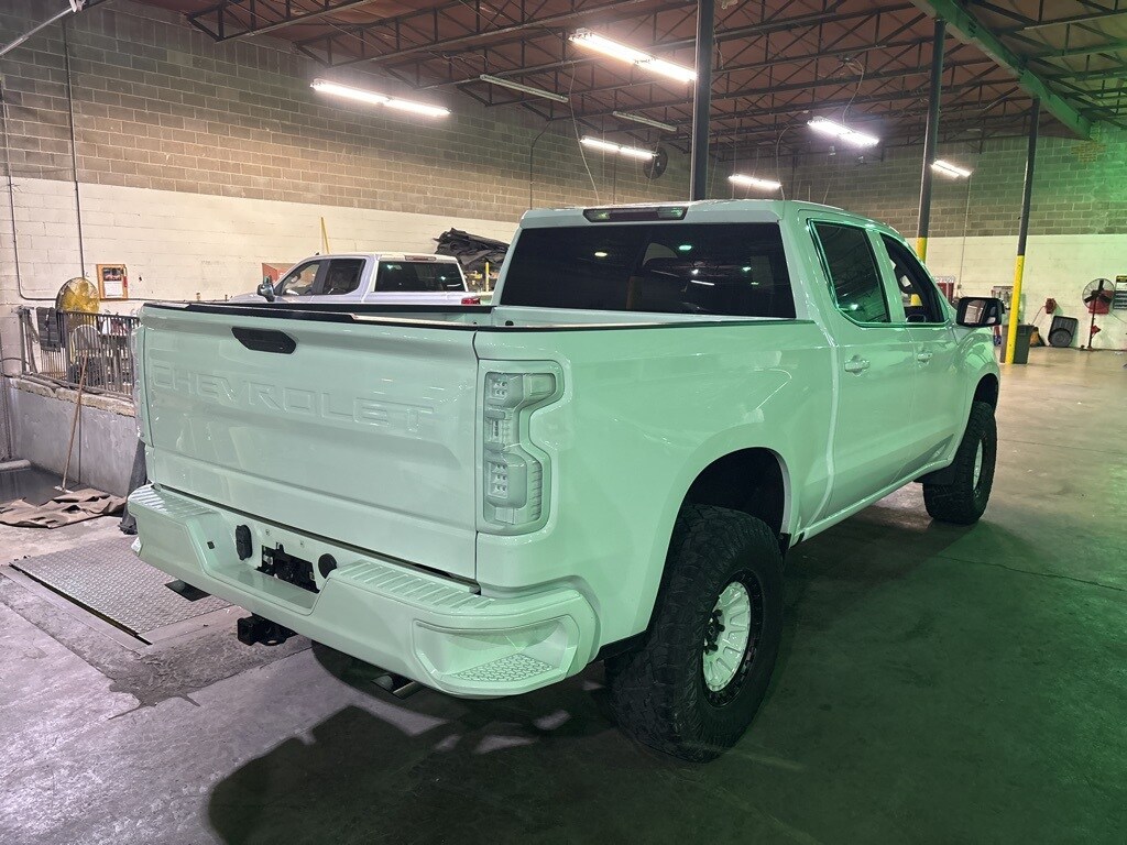 2020 Chevrolet Silverado 1500 LT Texas Edition photo 2