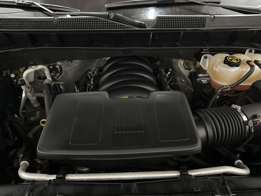 2021 Chevrolet Silverado 1500 LTZ - Photo 7