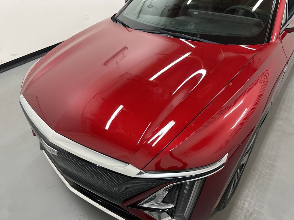 2024 Cadillac LYRIQ Luxury 1 - Photo 24