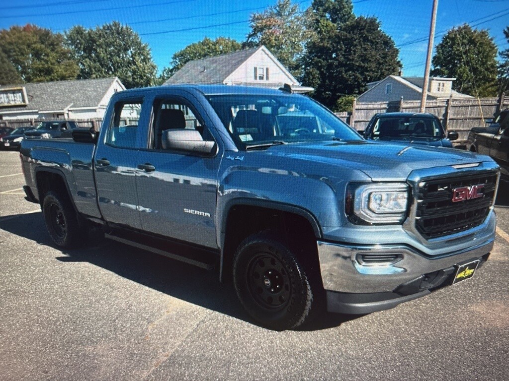 2016 Gmc Sierra 1500 Base photo 2