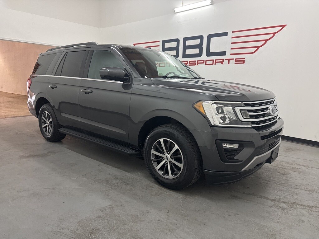 2019 Ford Expedition XLT photo 2