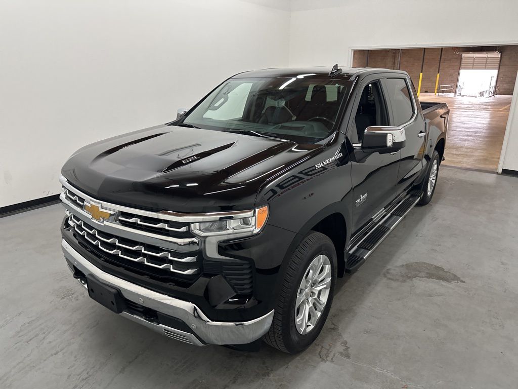 2024 Chevrolet Silverado 1500 LTZ - Photo 22