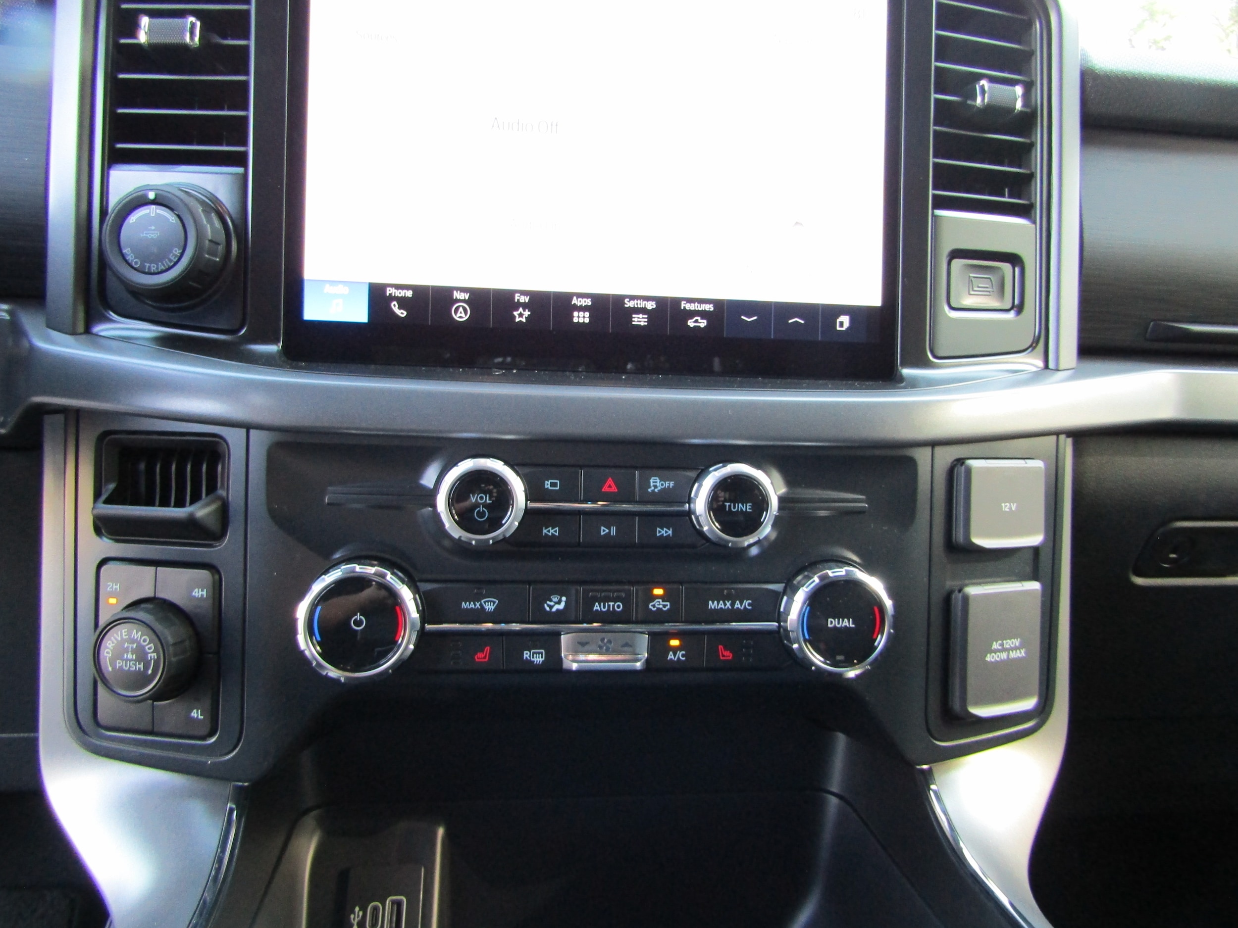 2026 Ford F-150 XLT - Photo 33