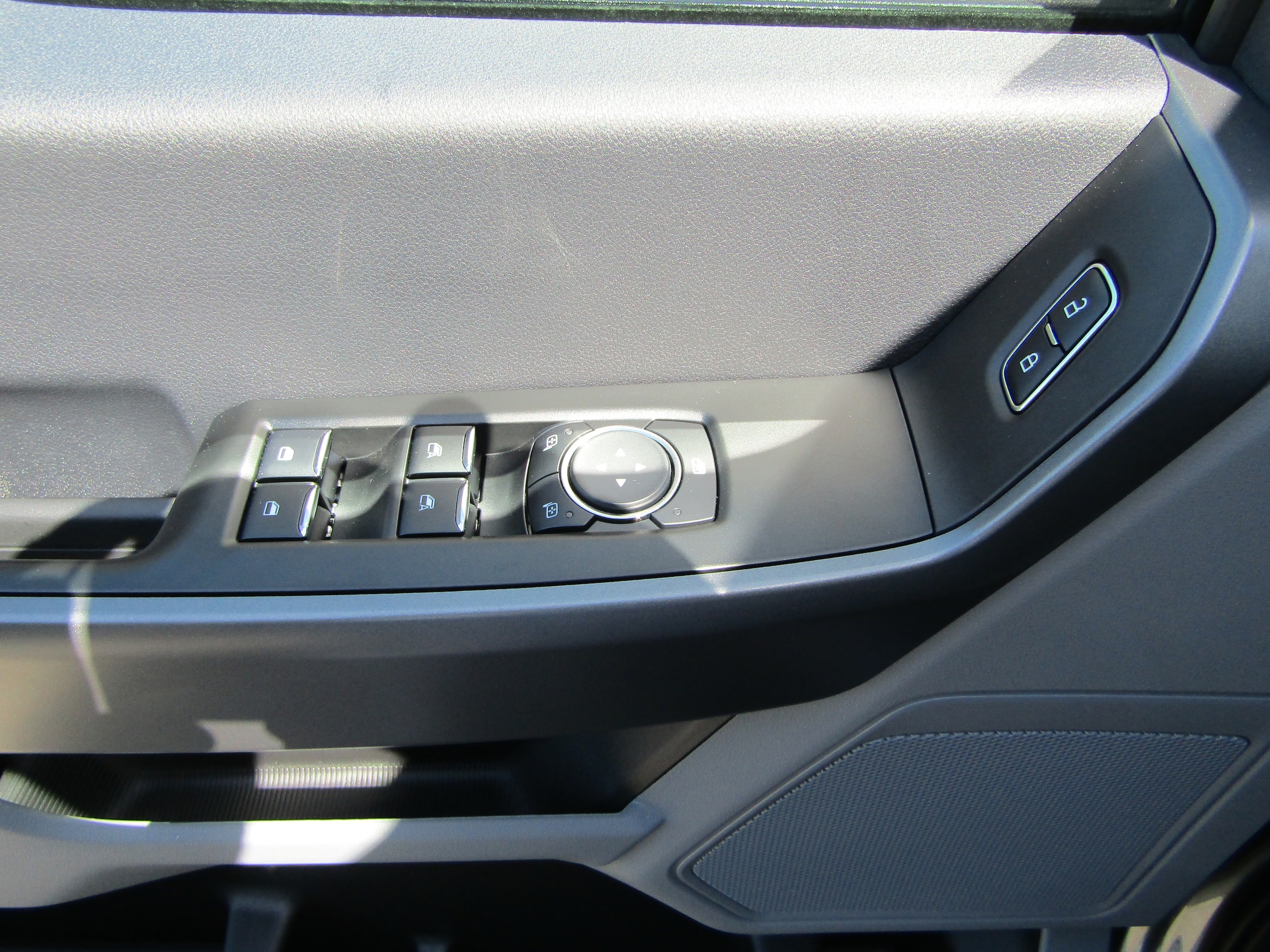2026 Ford F-350 Super Duty XL - Photo 19