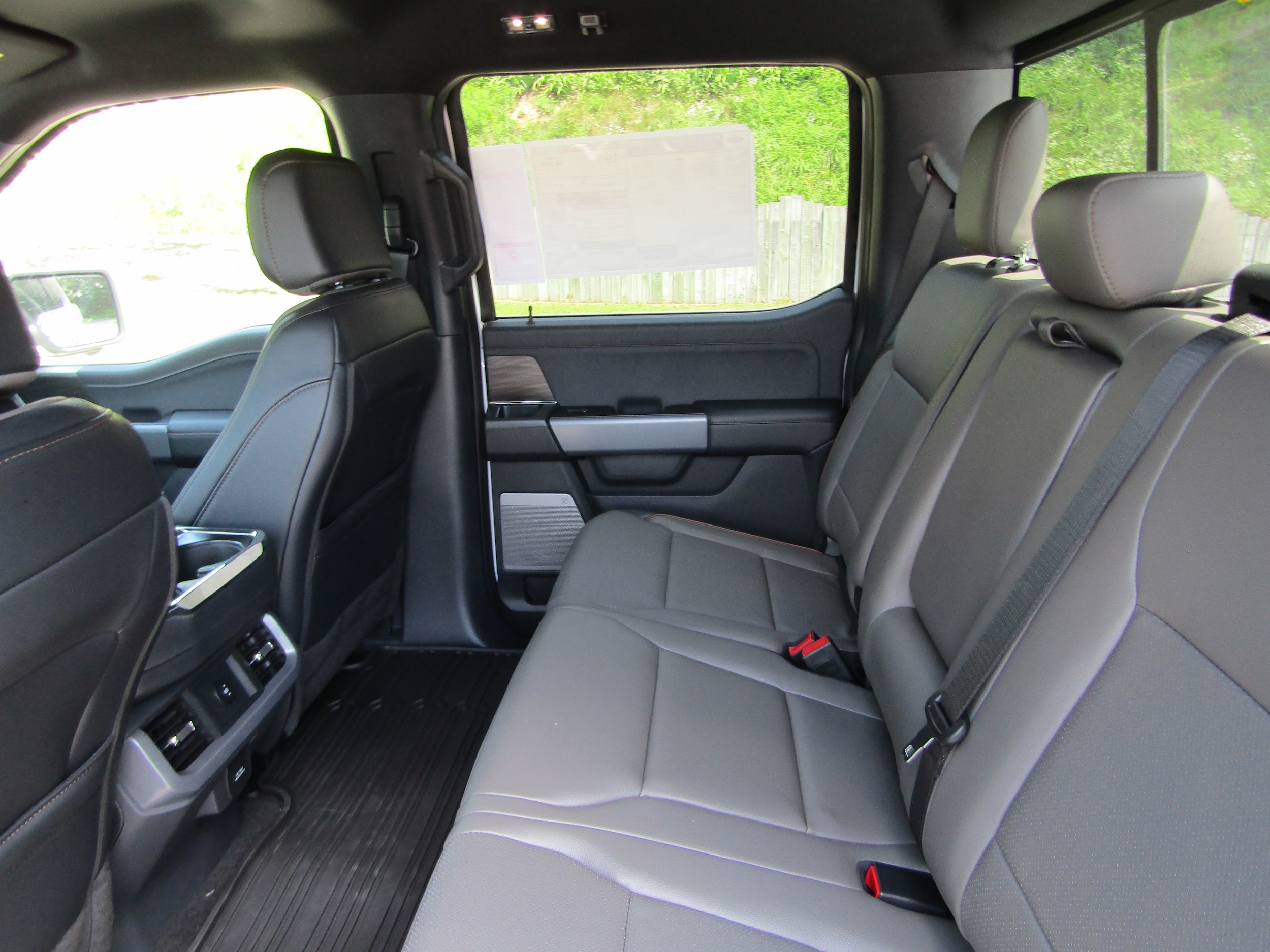 2026 Ford F-150 Lariat - Photo 13
