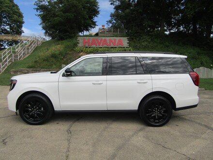 2027 Ford Expedition Platinum  PLATINUM 7-PASSENGER