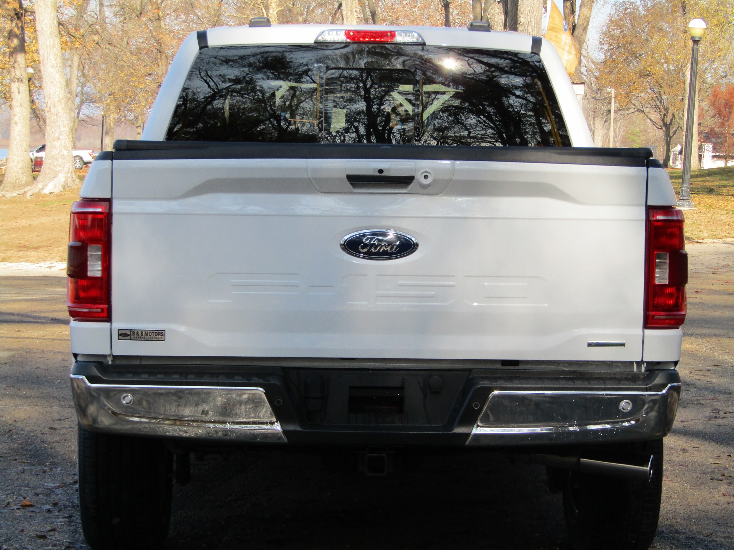 2022 Ford F-150 XLT photo 3