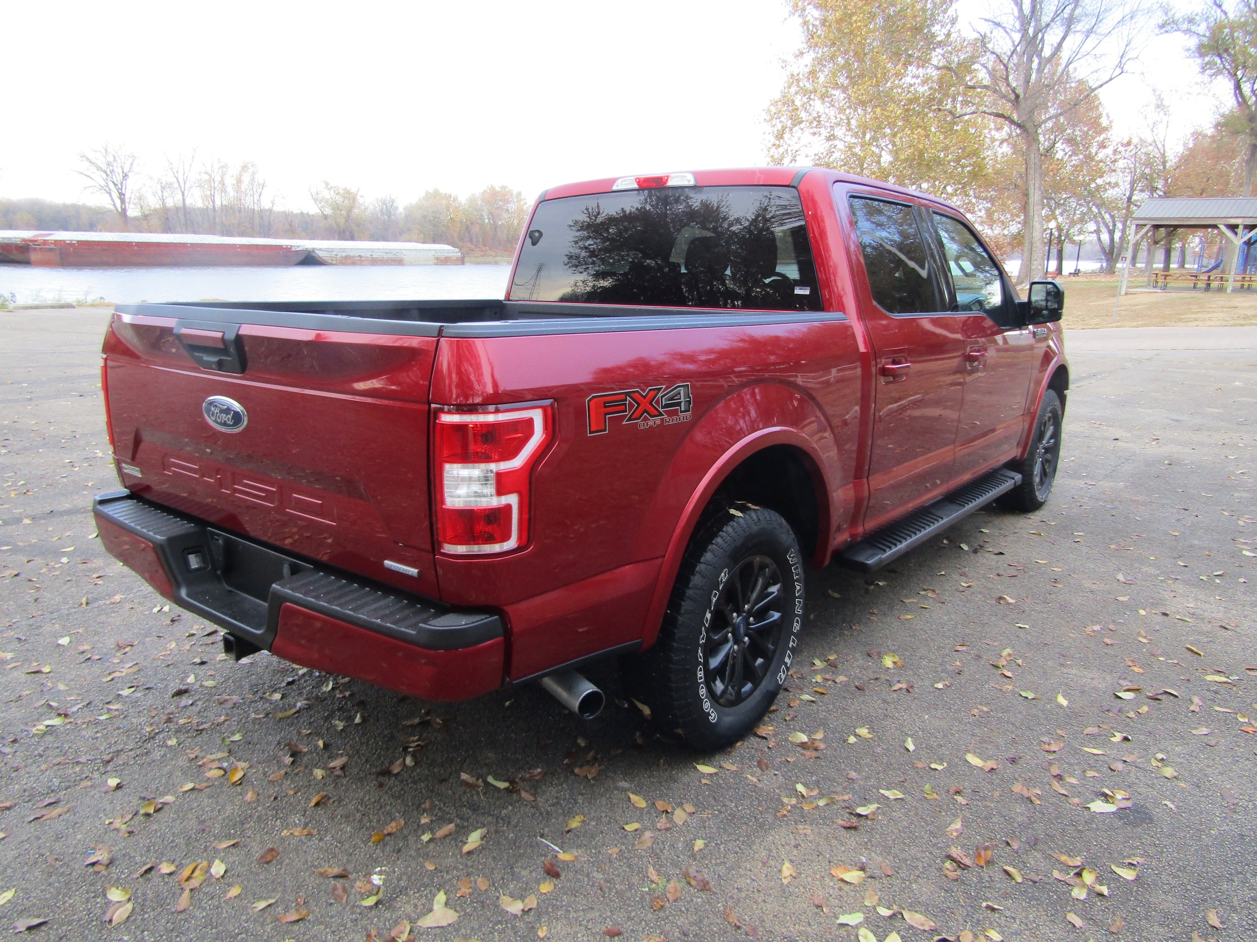 2018 Ford F-150 XLT photo 4