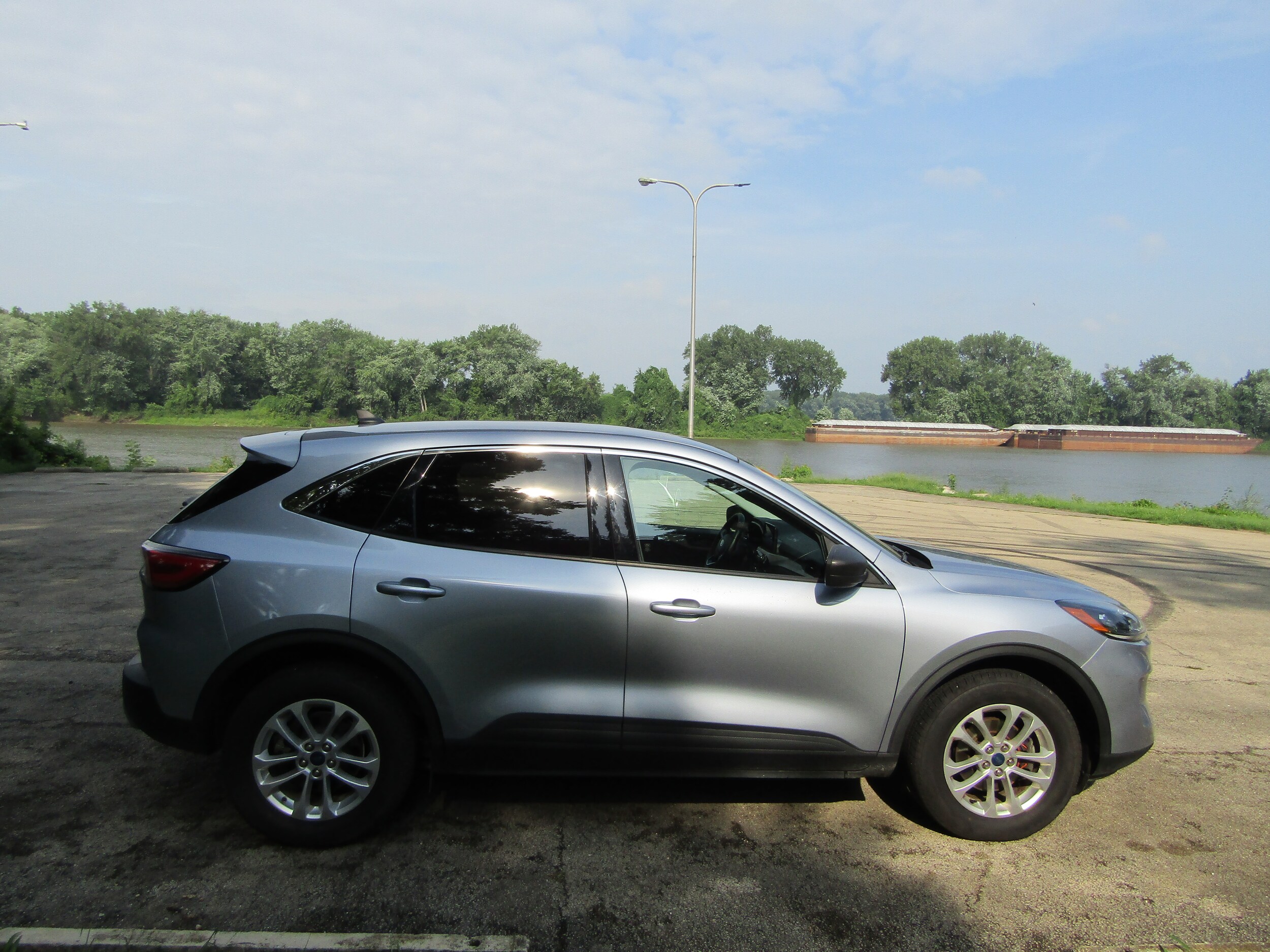 2022 Ford Escape SE photo 4