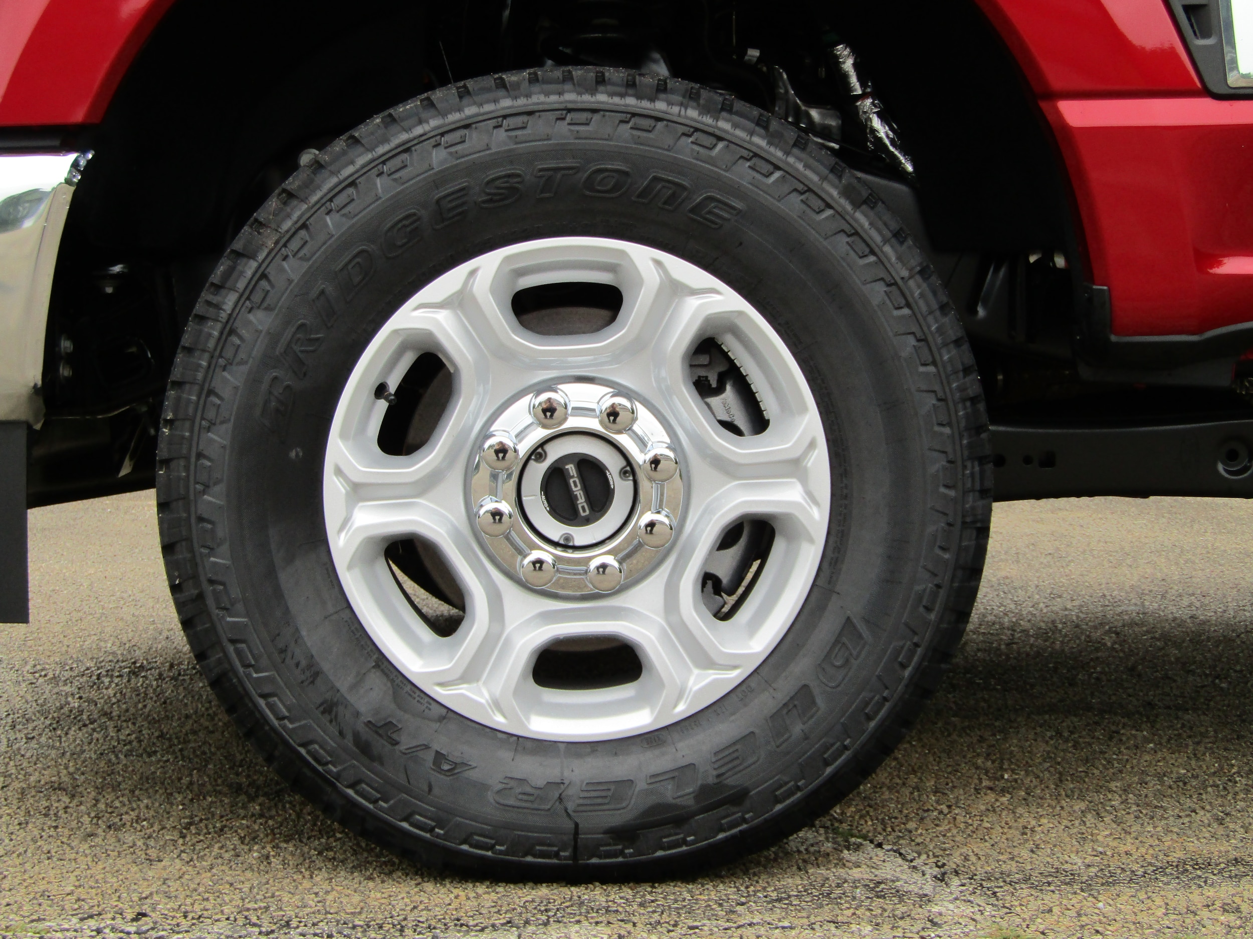 2026 Ford F-350 Super Duty XLT - Photo 9