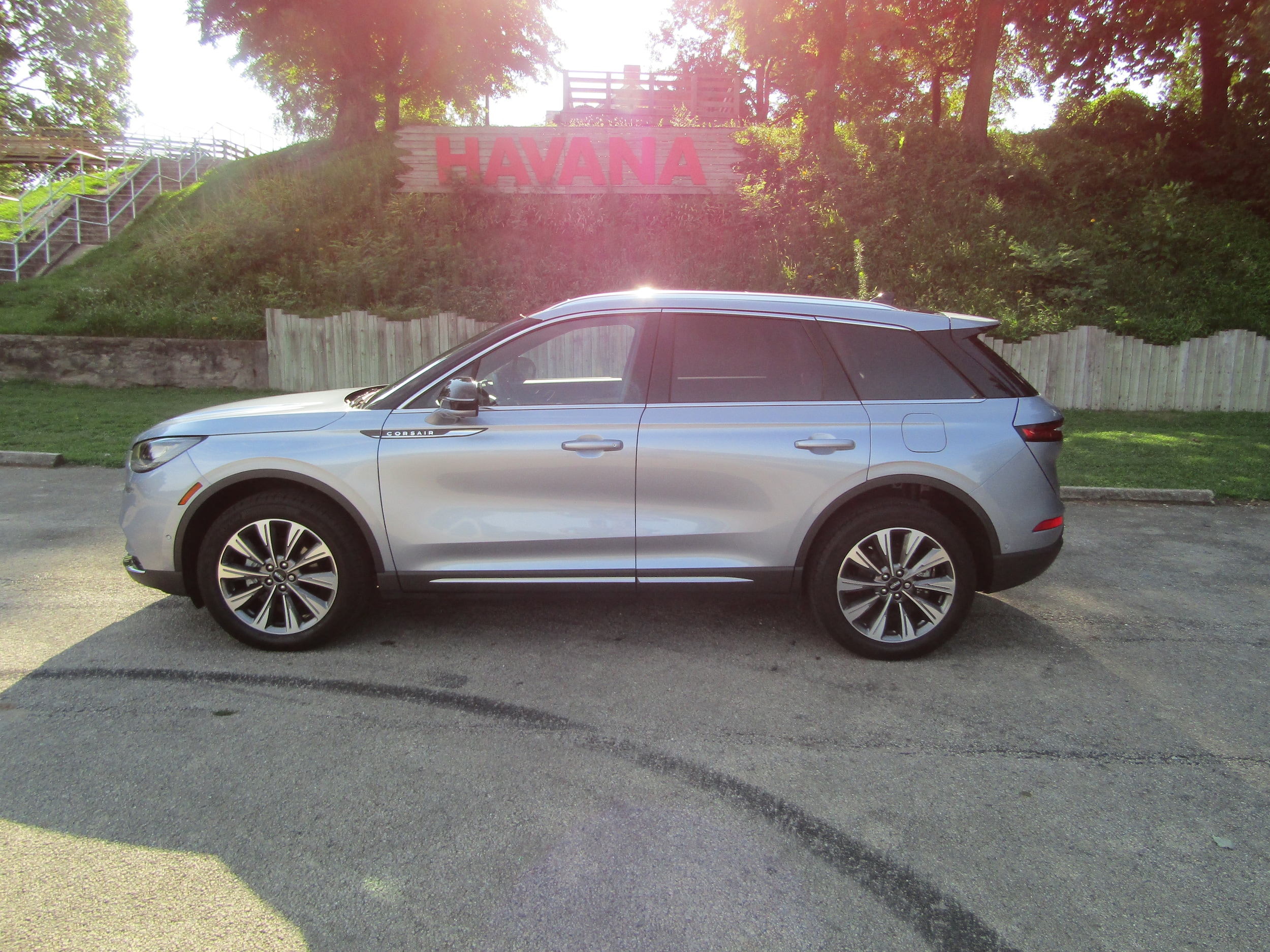 2022 Lincoln Corsair Reserve's photo