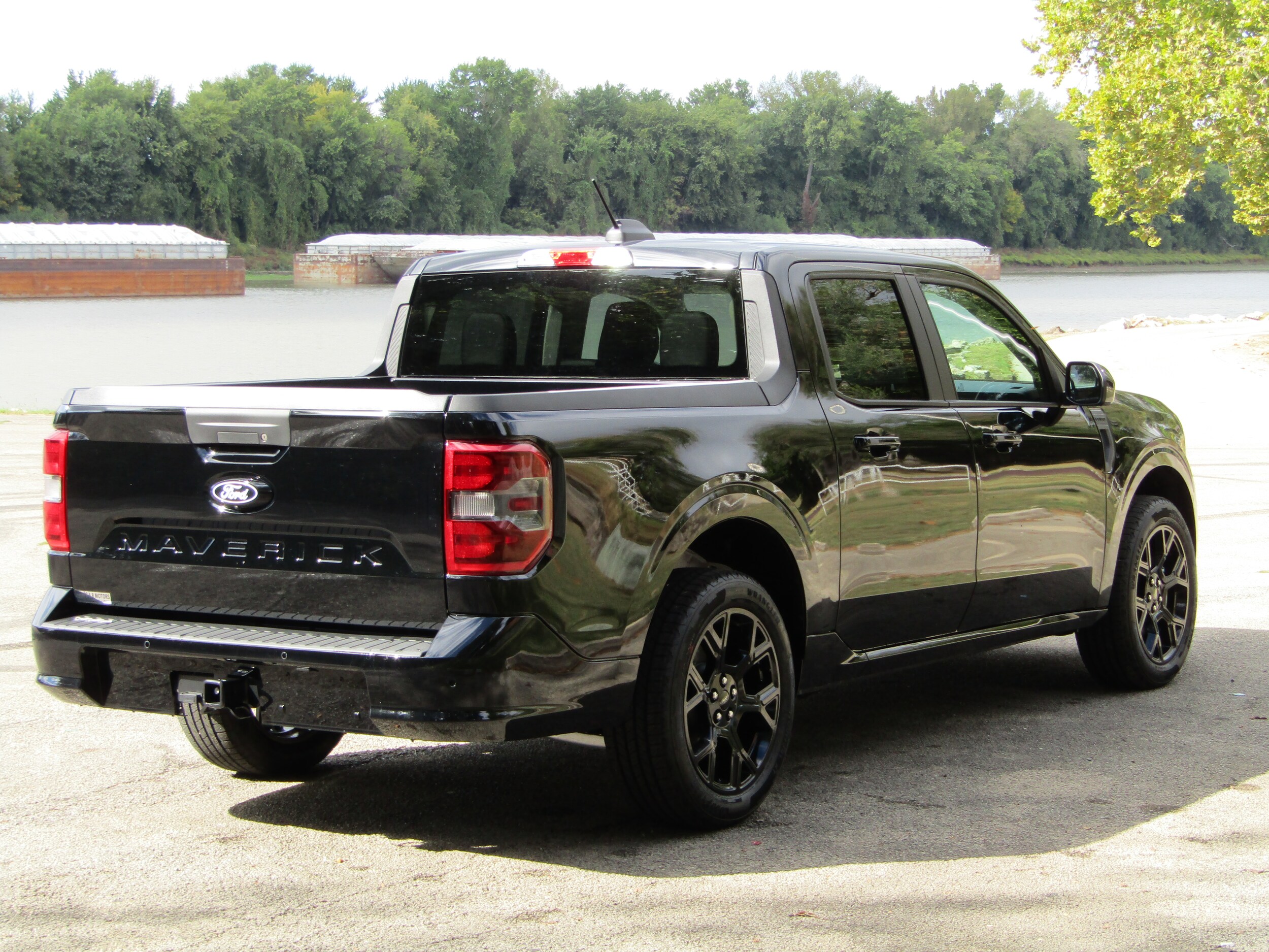 2025 Ford Maverick photo 4