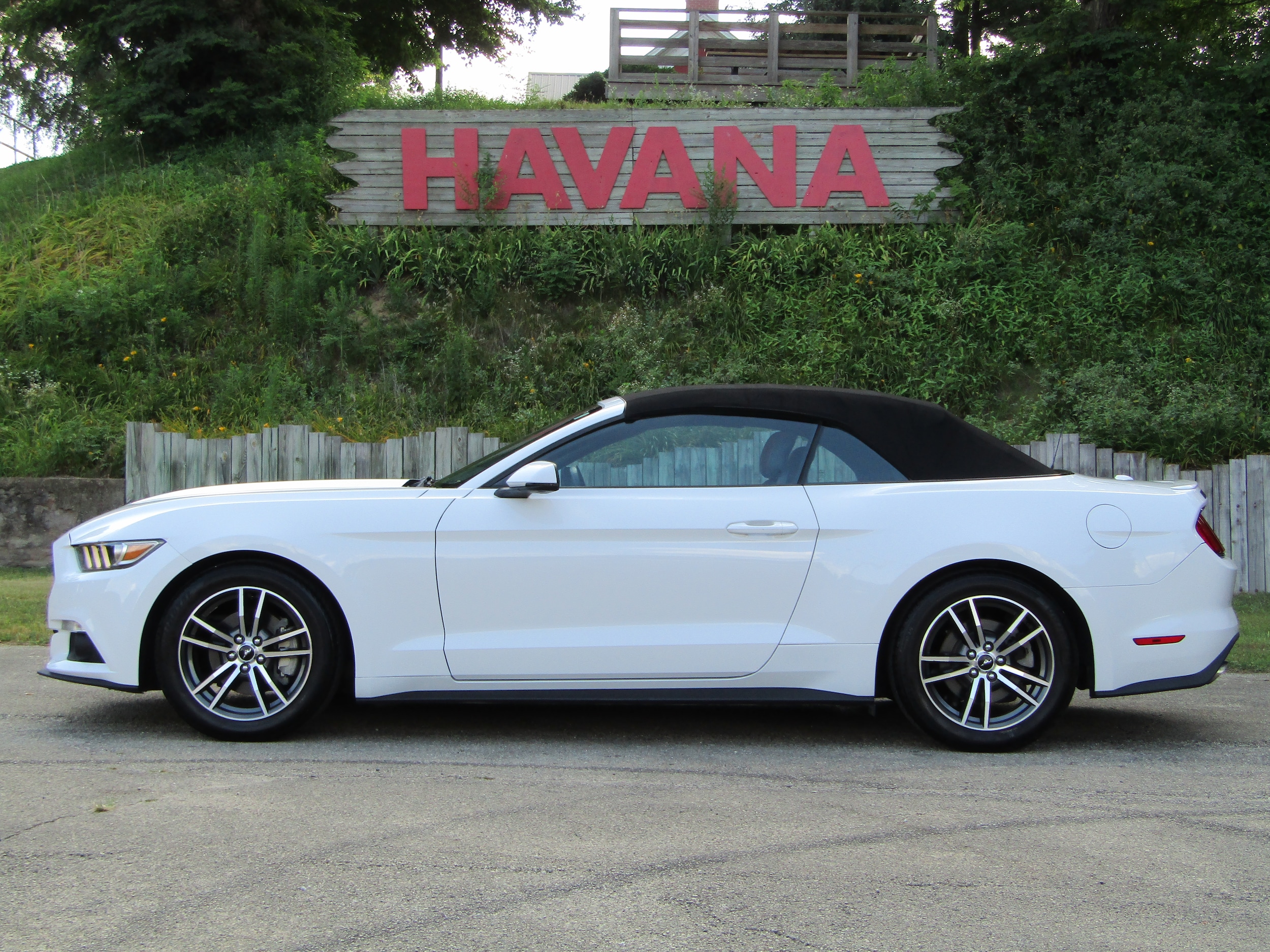 White 2016 Ford Mustang Convertible Rear-Wheel Drive Automatic