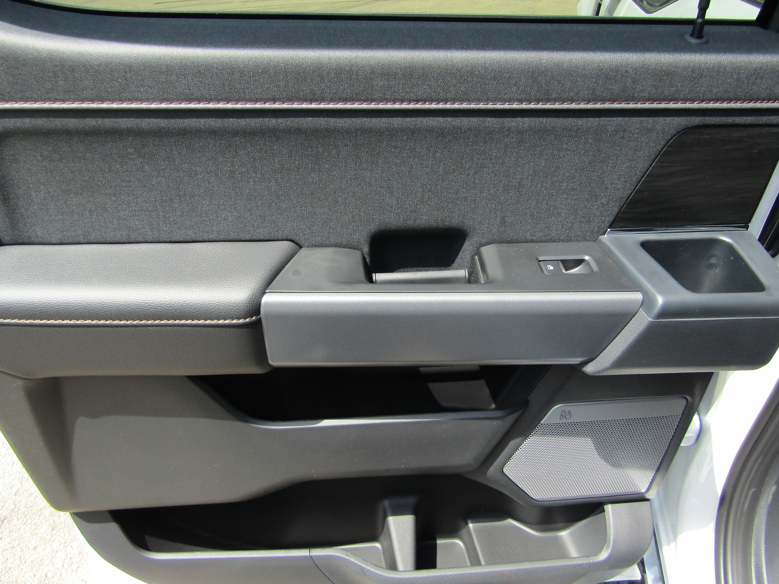 2026 Ford F-150 Lariat - Photo 12
