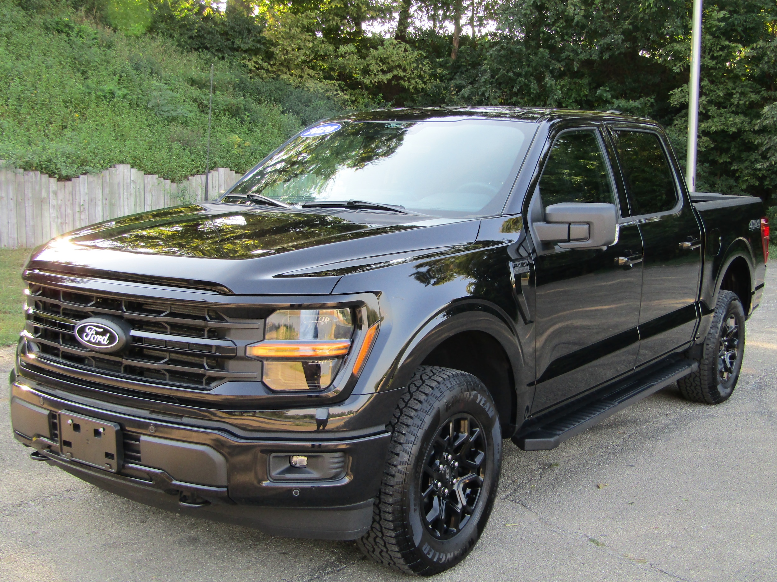 2026 Ford F-150 XLT - Photo 8