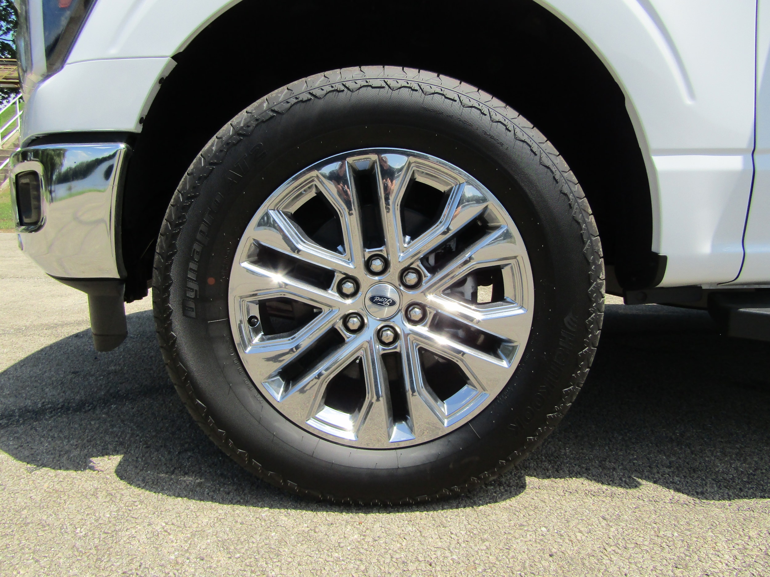 2026 Ford F-150 Lariat - Photo 9