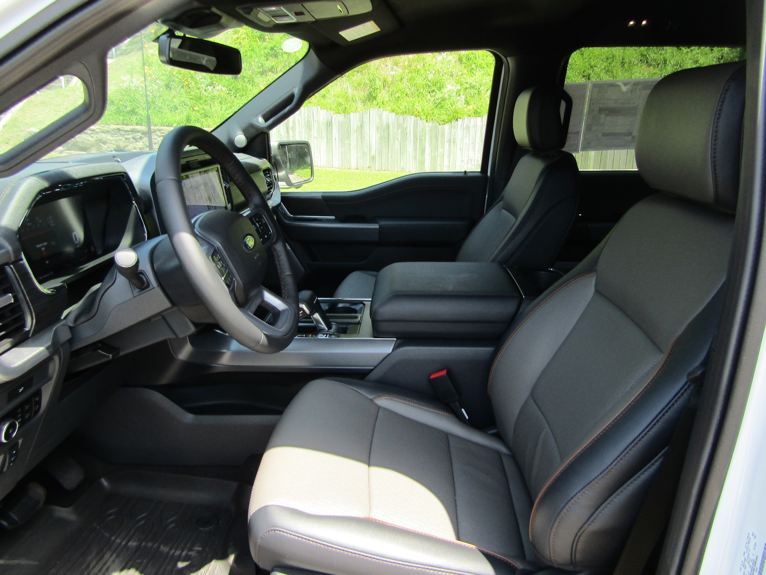 2026 Ford F-150 Lariat - Photo 11