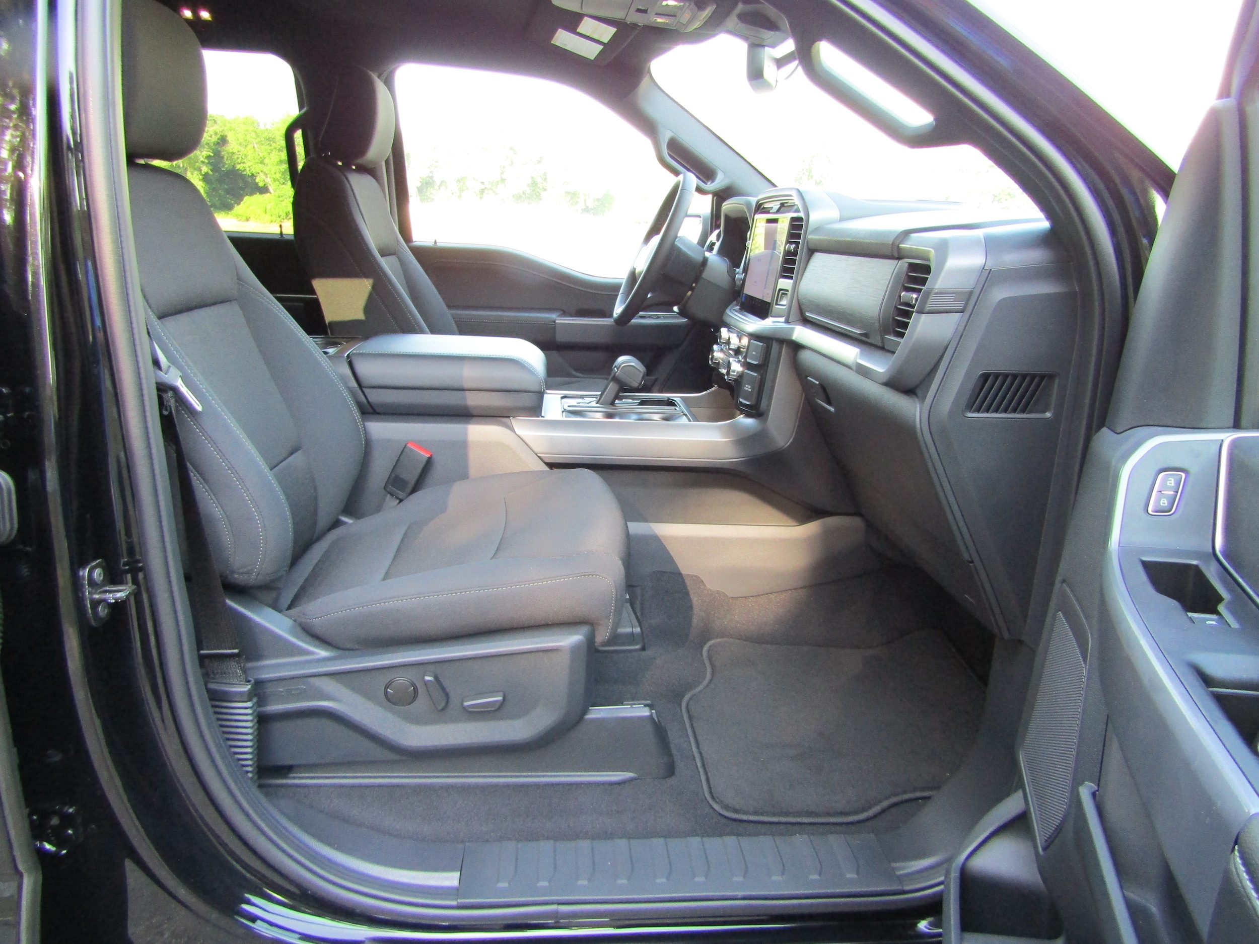 2026 Ford F-150 XLT - Photo 22