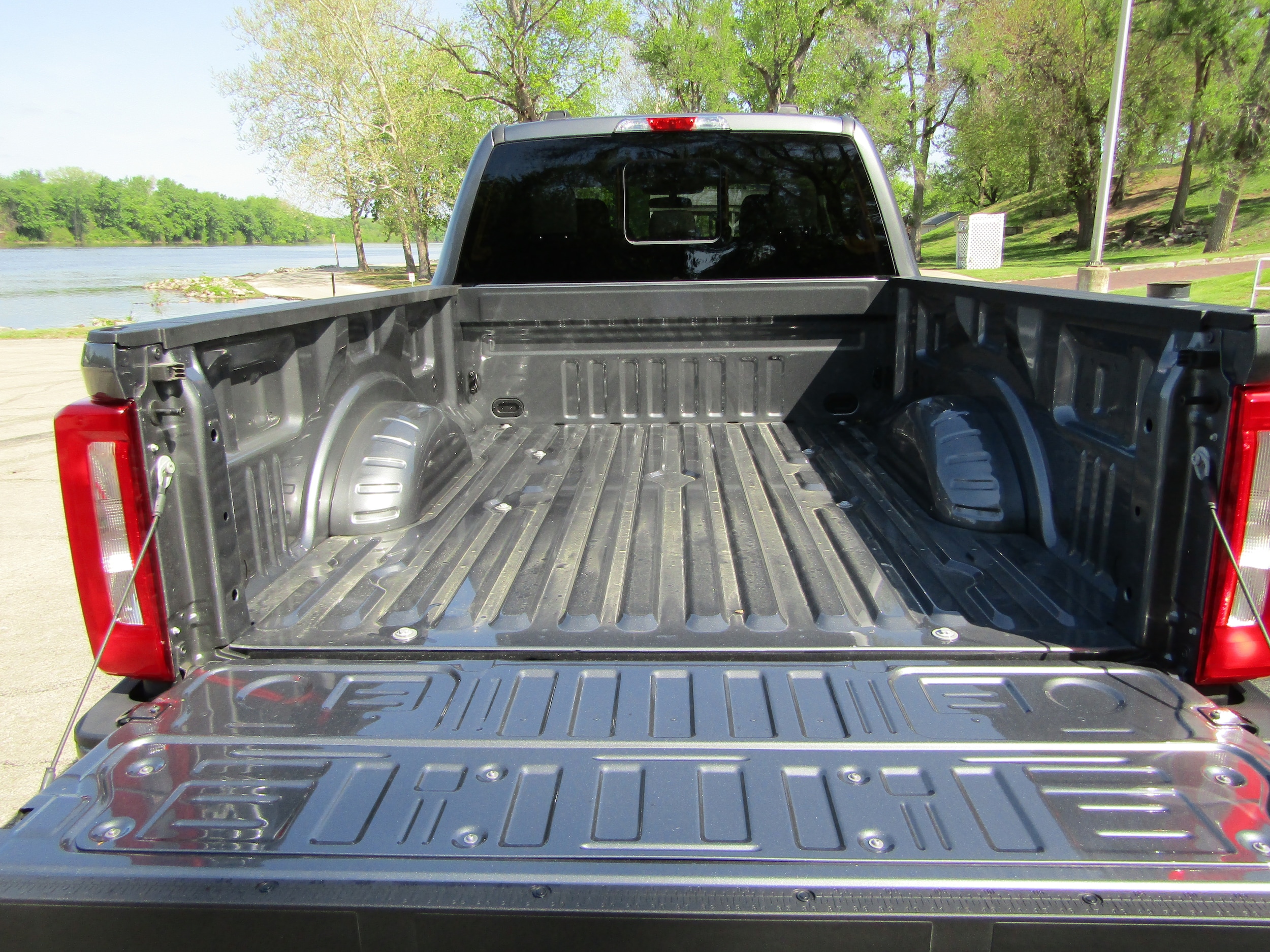 2026 Ford F-350 Super Duty XL - Photo 14