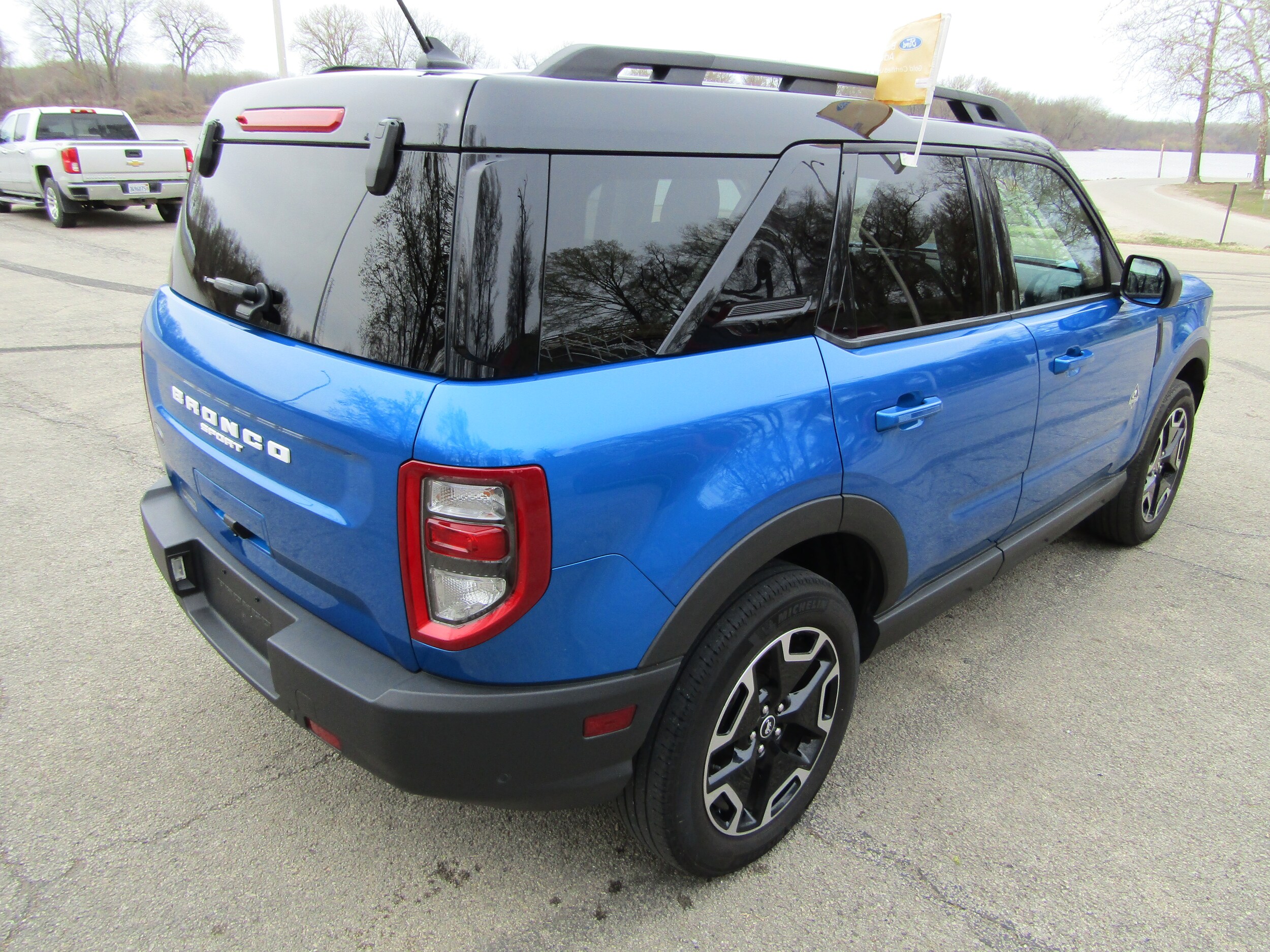 2022 Ford Bronco Sport Outer Banks photo 4