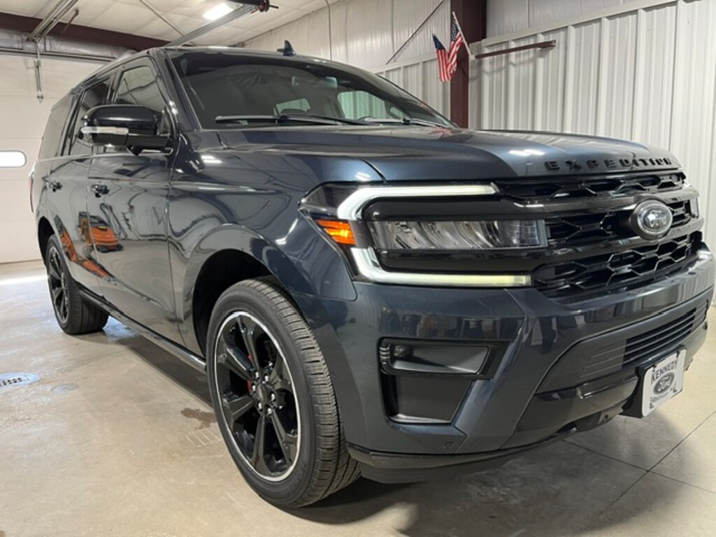 Used 2023 Ford Expedition Limited 4x4 WAGON